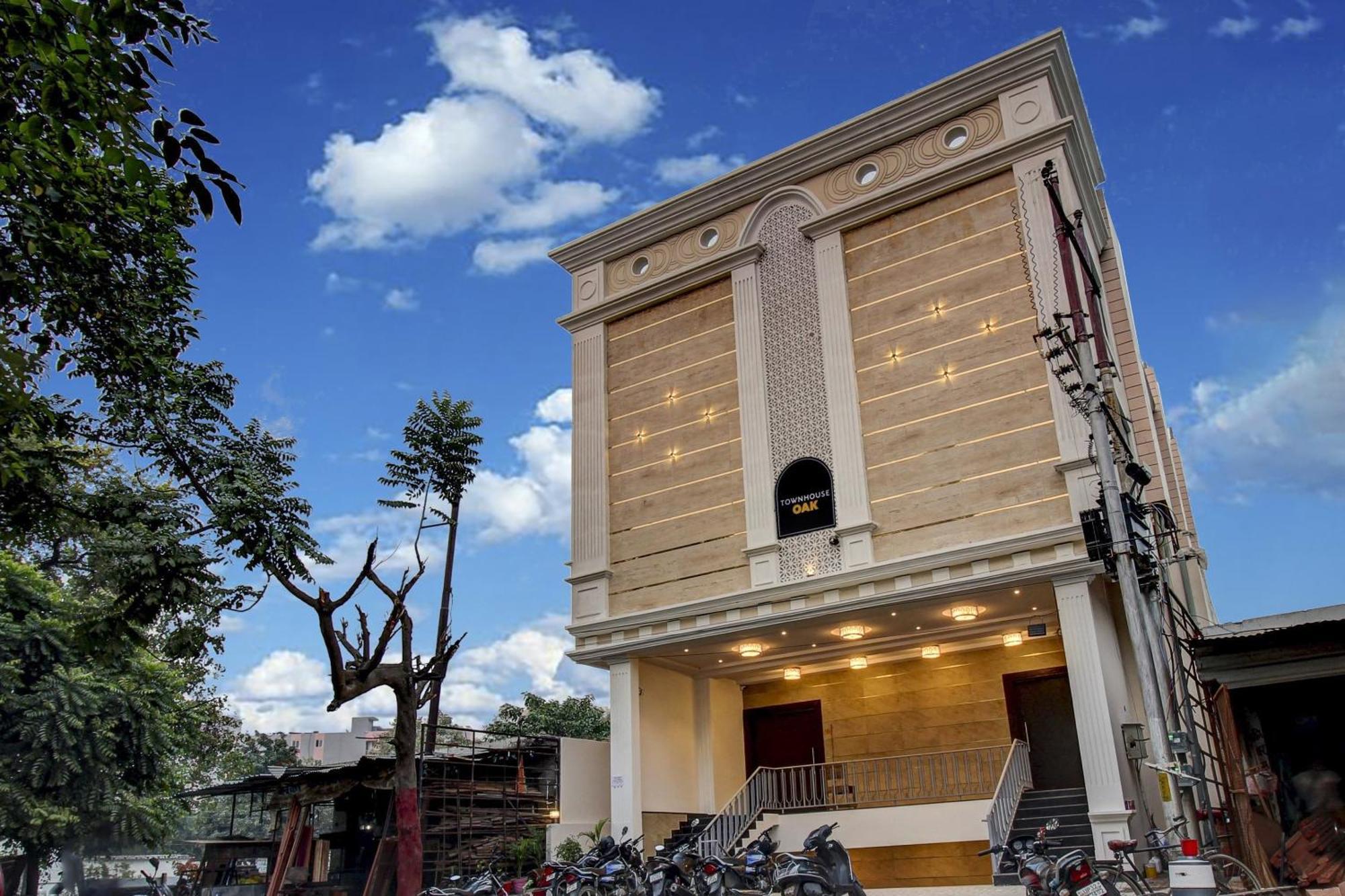 FabHotel Aurelia Grand Lucknow Exterior foto